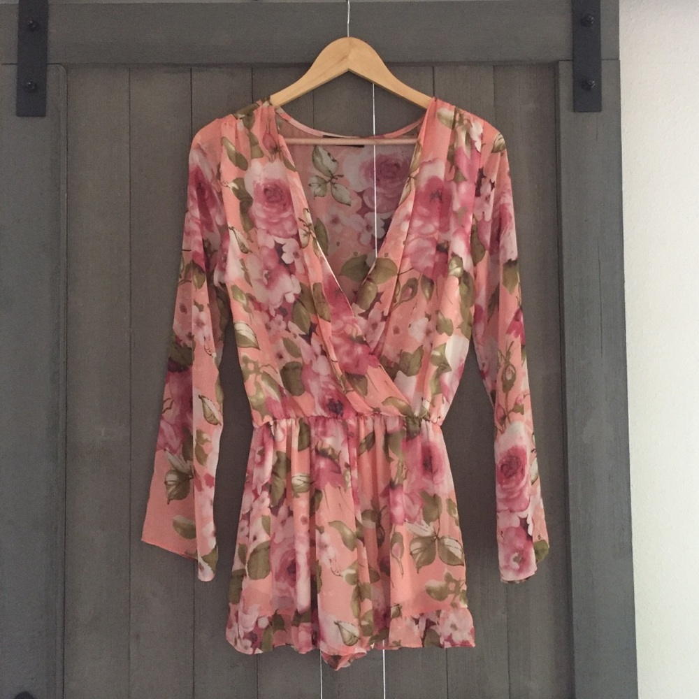 🌸 Nasty Gal Romper 🌸